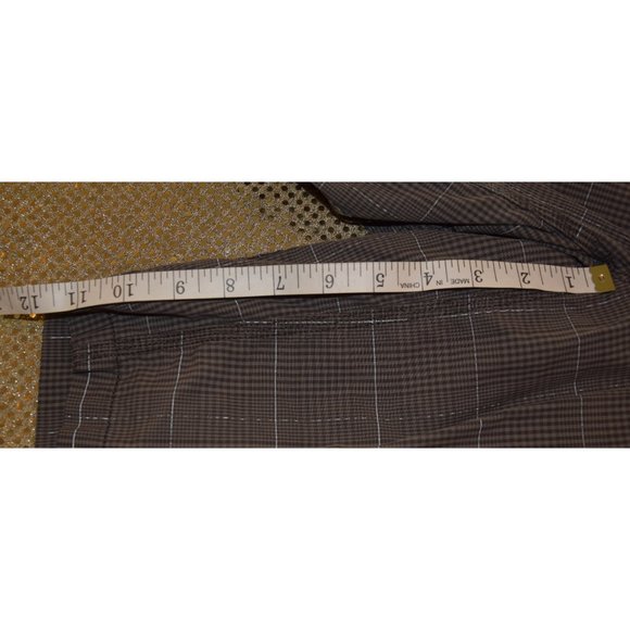 The North Face Button Fly Gray Plaid Shorts size 34 - Picture 10 of 10